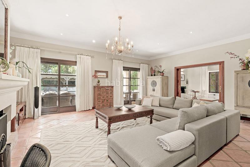 Foto df3f2138-dcab-4ff5-9bab-b4cf15fd4c7c. Chalet en Sierra Blanca Marbella