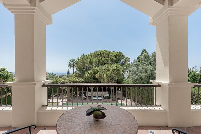 Foto 6a680501-9b54-4237-9e91-2a228dff6a5a. Xalet amb aparcament piscina a Sierra Blanca Marbella