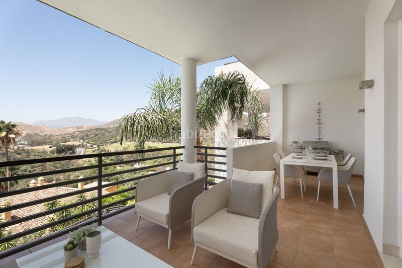 Foto 320d3f1b-9525-43a1-8f68-1b2591e94da6. Apartamento en los arqueros - puerto del almendro Benahavís