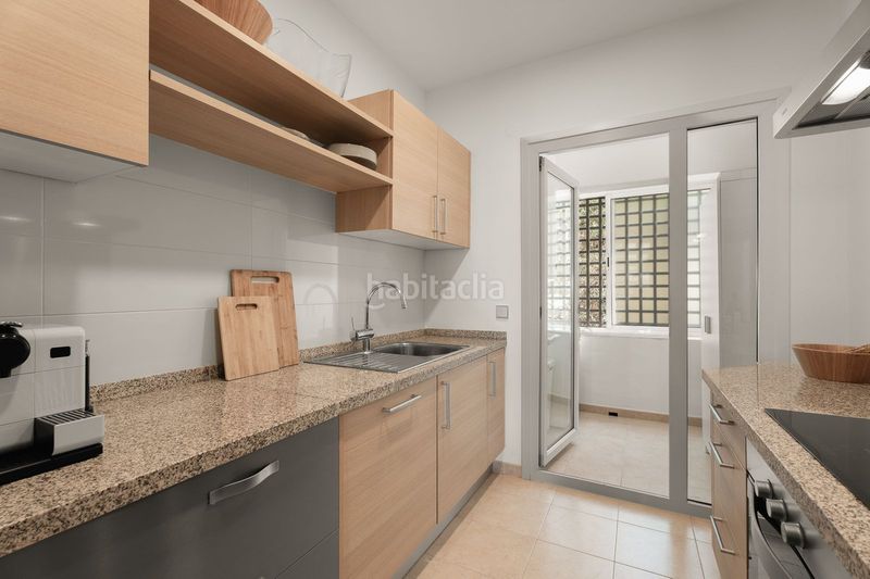Foto bb8b5fb2-6825-497d-aa25-999a38d88d3f. Apartamento en los arqueros - puerto del almendro Benahavís
