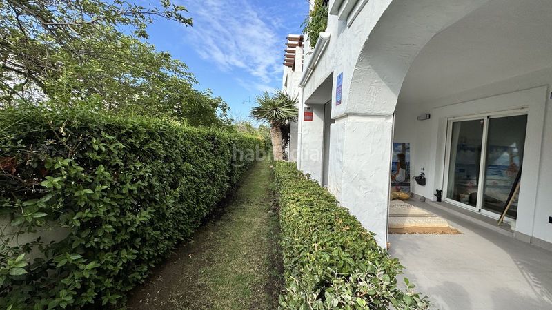 Foto eb2a9a4a-a913-4fb4-8ede-330969058f06. Planta baixa amb aparcament piscina a Nueva Alcántara Marbella
