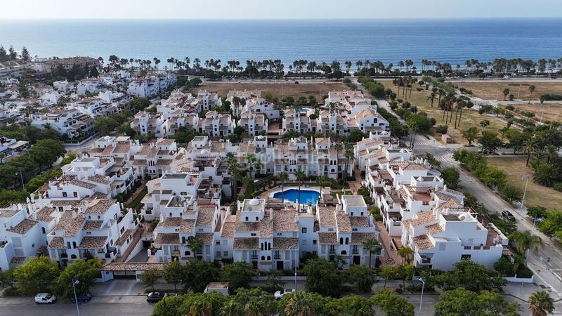 Foto d3edb57d-66de-4cb6-8978-de93574f3003. Planta baja en Nueva Alcántara Marbella