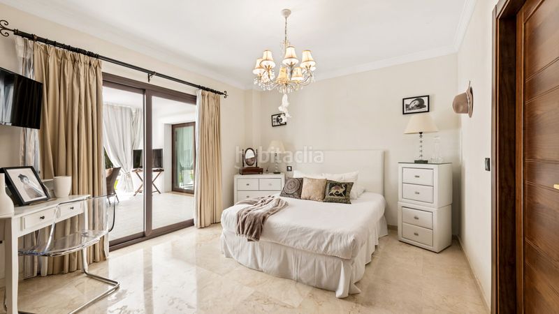 Foto 564decbc-bd18-4dd7-ba8e-f641f3f2b7cc. Chalet en Atalaya - Isdabe Estepona