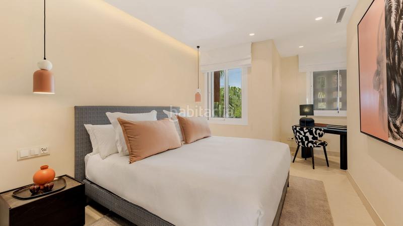 Foto c8cd45eb-57d0-4a8b-b0a1-15cb6e84feb3. Apartment with parking pool in Zona de Punta Plata Estepona