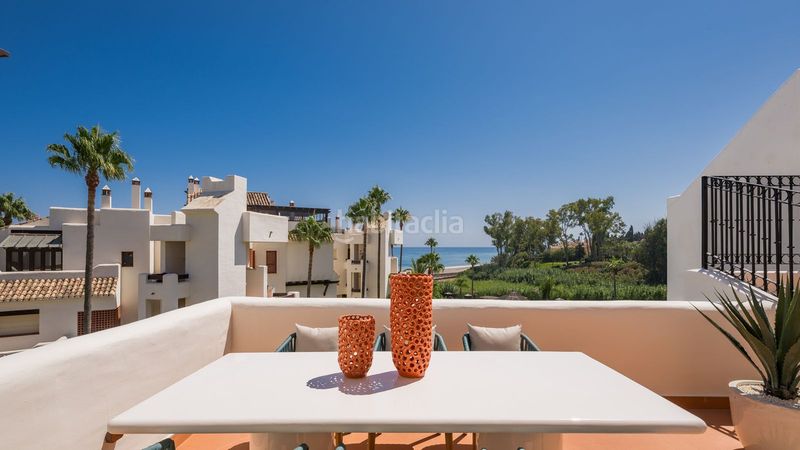 Foto b470fb65-5155-4154-b831-0caeb5126545. Àtic amb aparcament piscina a El Velerín Estepona