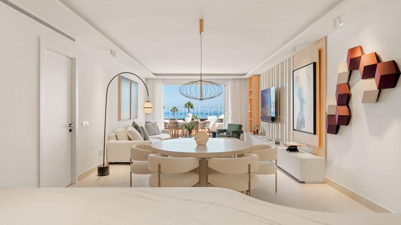 Foto 351f84e5-3046-4e8c-8e6b-56005185fadb. Penthouse with parking pool in El Velerín Estepona
