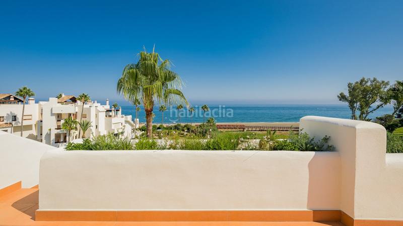 Foto 8fb43f28-85ec-40bd-8cdb-1ca6457661da. Penthouse with parking pool in El Velerín Estepona