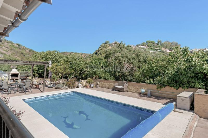 Foto 4e9edbf9-5120-4632-86b2-eb7bc04a896c. Casale con parcheggio piscina in altos de Estepona Estepona