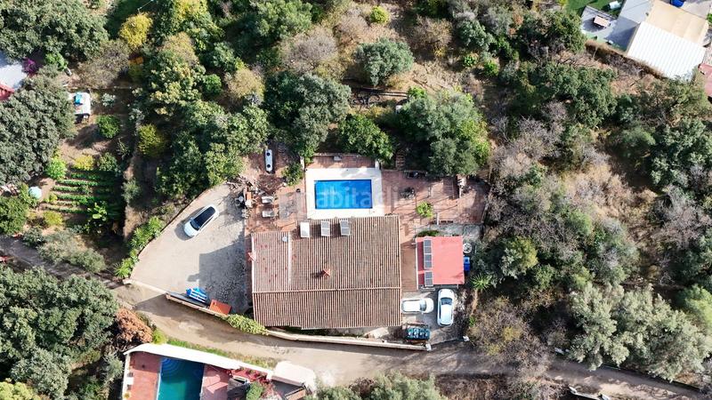 Foto 70e9c172-fe78-42b8-a189-650b4072de6d. Country house with parking pool in altos de Estepona Estepona