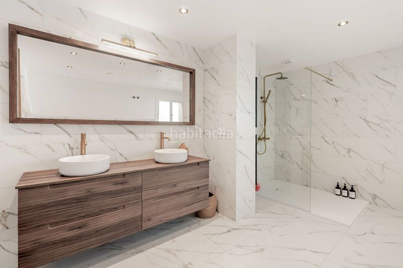 Foto 498a39d0-0826-46ef-9aec-6bea2af9c4a2. Chalet en Paraiso - Barronal Estepona