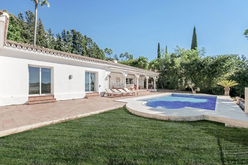 Foto 772e7e73-7203-4a7f-b797-8b7f23209de2. Chalet en Paraiso - Barronal Estepona