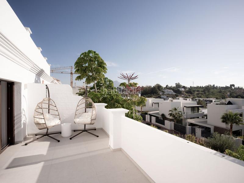 Foto eeaaae47-240f-491a-a5d0-55ca594eda67. Casa a schiera con parcheggio piscina in Paraiso - Barronal Estepona