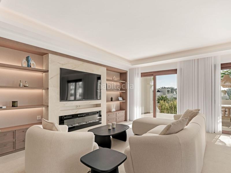 Foto f8872150-6968-4163-8de6-b81d0224baa4. Reihenhaus mit parking pool in Paraiso - Barronal Estepona