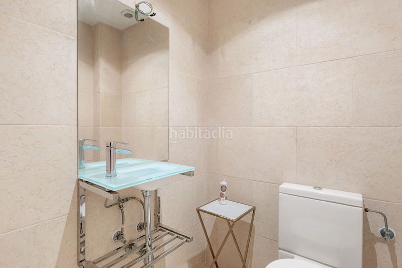 Foto ba9dba01-47d1-4c67-9ee0-af1d0945558e. Apartament amb aparcament piscina a Los Naranjos Marbella