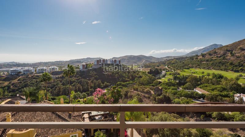 Foto b27de7ad-5877-4034-b73e-bc56768d6a24. Miete dachwohnung mit parking pool in los arqueros - puerto del almendro Benahavís
