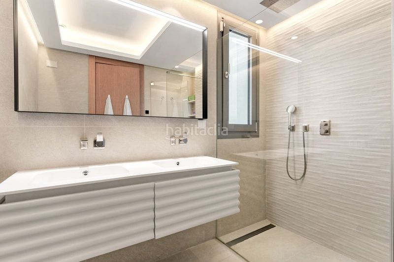 Foto 2f4fd761-f7b0-4910-8ab1-dd11f794e0f0. Apartament amb aparcament piscina a El Madroñal Benahavís