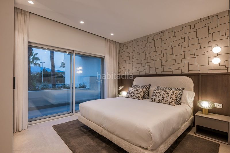 Foto 77810559-e203-44e6-a3cb-8512a23543c6. Apartament amb aparcament piscina a El Velerín Estepona