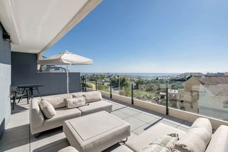 Penthouse in La Concha - Resina Golf