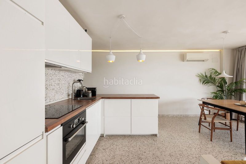 Foto 961a07b7-af8d-4e2d-b9fd-5c3882997b4d. Apartament amb piscina a El Bajondillo Torremolinos