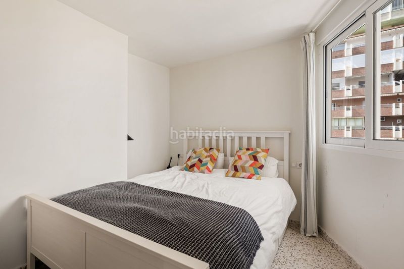 Foto ae8ce235-2c47-4323-866d-62f04b98f328. Apartament amb piscina a El Bajondillo Torremolinos