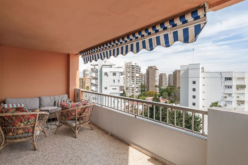 Foto b09f847b-50bb-4051-97f6-99e81c2476ce. Apartament amb piscina a El Bajondillo Torremolinos