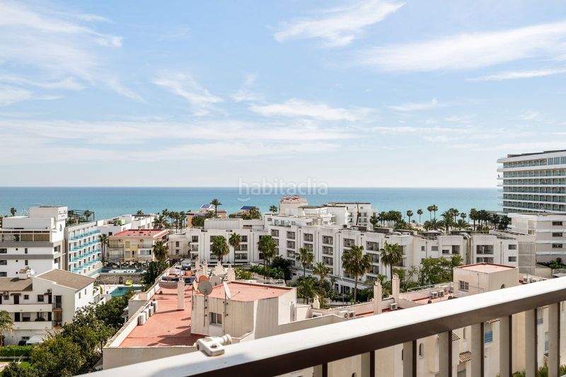 Foto dc821fa5-c705-49a0-95b1-123afc2a4452. Apartament amb piscina a El Bajondillo Torremolinos