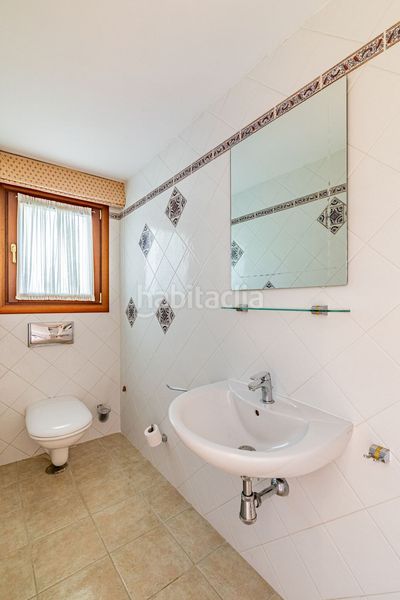 Foto edb9dbda-5dea-48ff-9e7d-9a202c1dd318. Xalet amb aparcament piscina a Villacana - Costalita - Saladillo Estepona