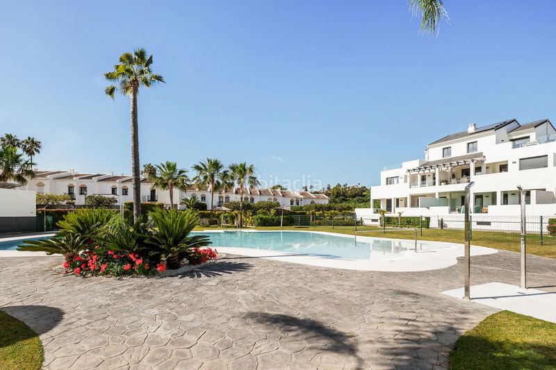 Foto 58d0a28c-d11d-4ccf-9361-86107aa20a47. Dúplex amb aparcament piscina a Bahía Dorada Estepona