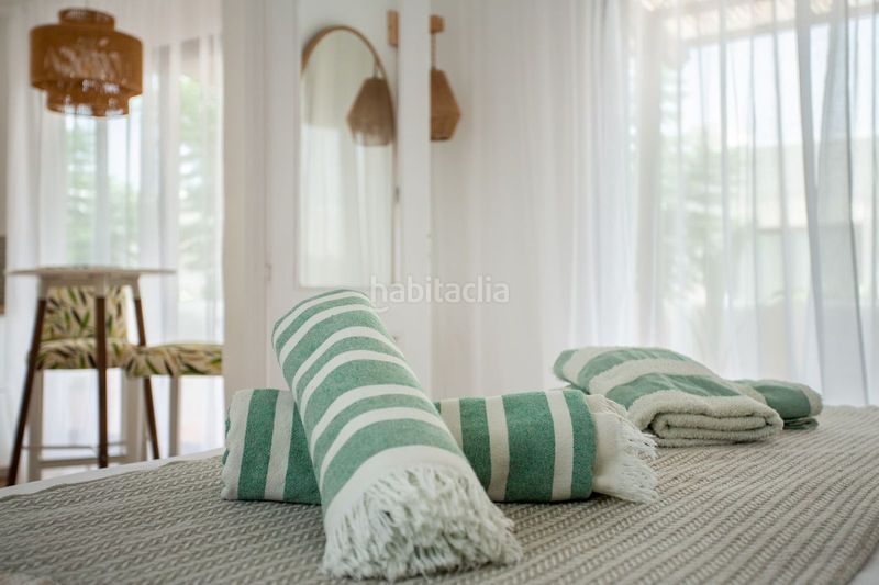 Foto ecd9ebe0-e70d-47e8-8ed6-ada8ef0c0b1e. Piso en Villacana - Costalita - Saladillo Estepona