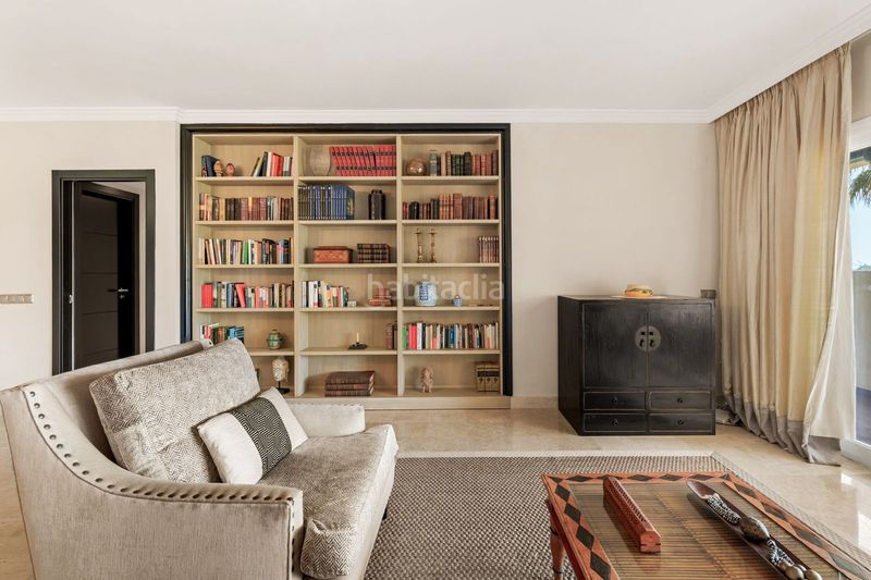 Foto a8482d5c-fad0-4bc8-8d83-b5eca4f0c9e4. Apartamento en Benatalaya Estepona