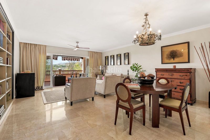 Foto c6e7d7ae-628b-4c2c-88cb-b3d518cc71fb. Apartamento en Benatalaya Estepona