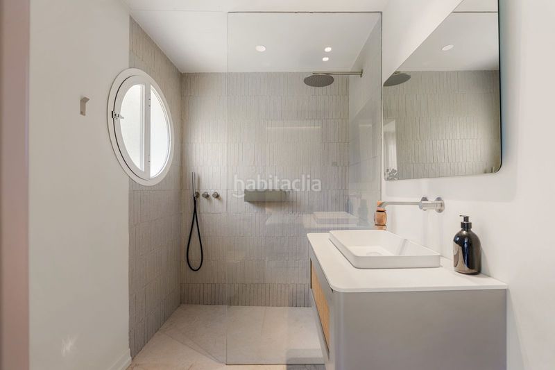 Foto 285538b9-0af3-4526-9264-bc24b7ab2283. Casa adosada en bahía de Marbella Marbella