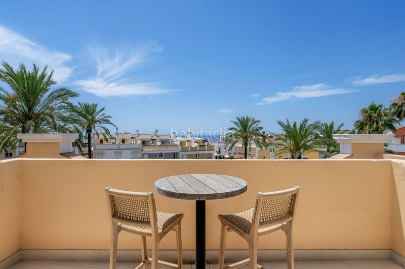 Foto add48f79-fb06-4476-a22a-fbebbcd35f8e. Casa adosada en bahía de Marbella Marbella