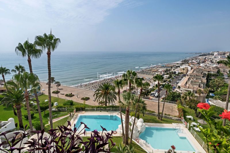 Foto 5329d813-d444-4c04-91ff-bbf071c00630. Apartament amb aparcament piscina a El Bajondillo Torremolinos