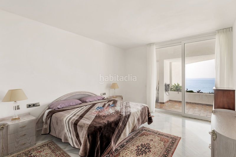 Foto bf0e183d-0863-4b19-8ecd-843b482089a0. Apartament amb aparcament piscina a El Bajondillo Torremolinos