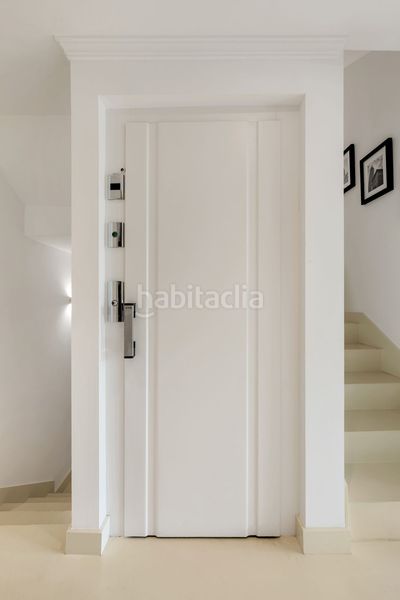 Foto 172cb79b-3781-4854-a4c4-ee04cf94ef4e. Casa adosada en Nagüeles Alto Marbella