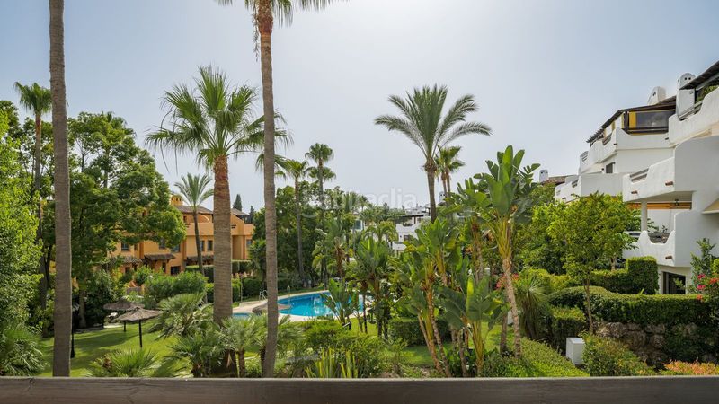 Foto a5d354e0-3009-4a37-a3bc-6308548c5c71. Casa adosada en Nagüeles Alto Marbella