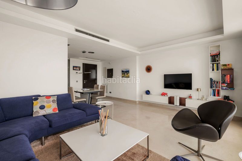 Foto 1e19cc41-61d8-489e-9436-e36597d6459a. Apartament amb aparcament piscina a los arqueros - puerto del almendro Benahavís