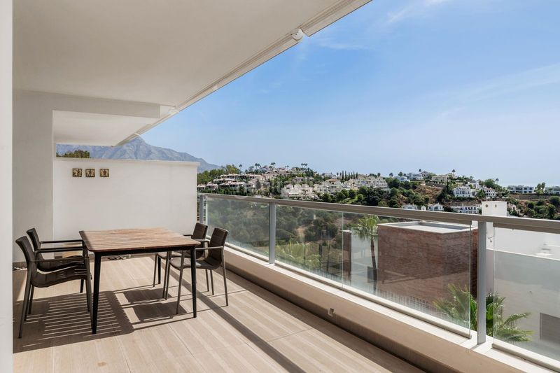 Foto d364d7dd-24ac-42a1-b34a-7ec4a3cd914a. Apartament amb aparcament piscina a los arqueros - puerto del almendro Benahavís
