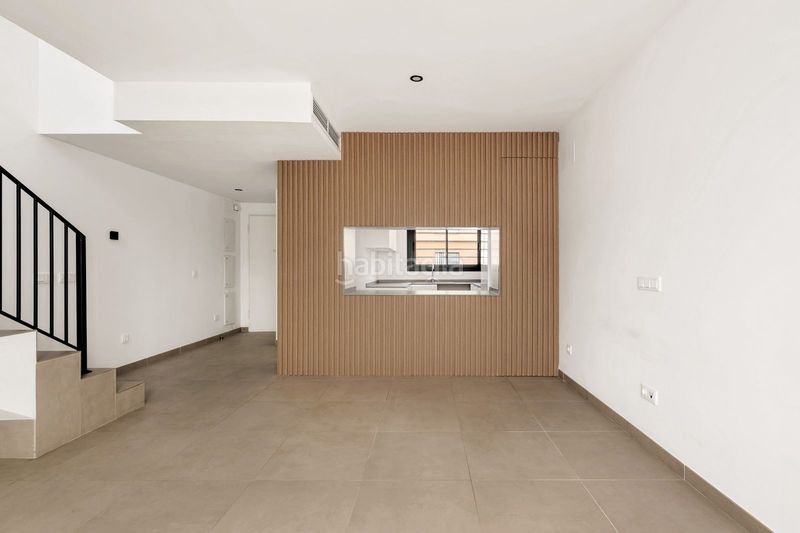 Foto dc1db62e-28e1-4e3d-8c6a-0395a78cd0ec. Maison jumelée avec parking dans Cancelada Estepona