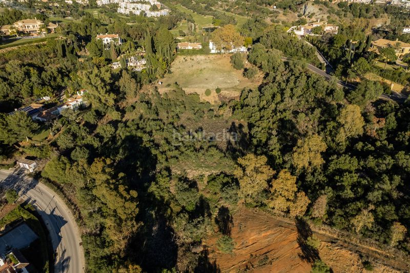 Foto 8f59d179-9a23-4769-b6d2-aac935b09616. Terreny residencial a los arqueros - puerto del almendro Benahavís