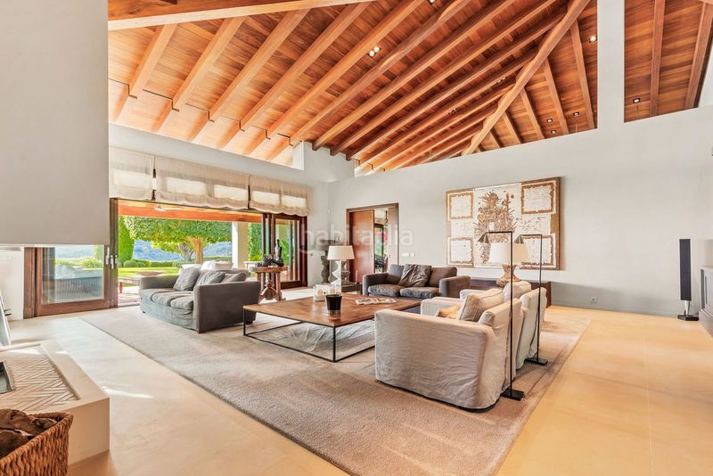 Foto be17e8a0-f646-42b8-8850-93810722a21d. Chalet en La Zagaleta Benahavís