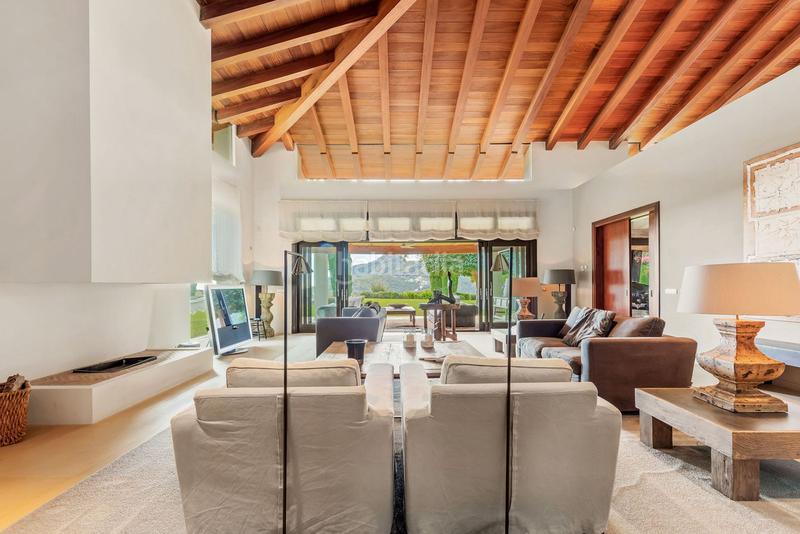 Foto 4884b44e-85b6-4c86-8087-821283d47097. Chalet con parcheggio piscina in La Zagaleta Benahavís