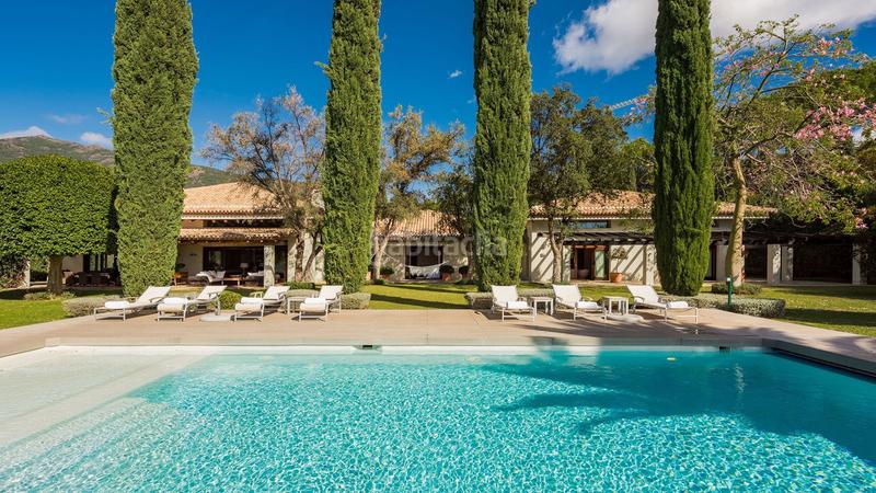 Foto e238869b-bb81-4d72-a257-6e199da31a55. Chalet con parcheggio piscina in La Zagaleta Benahavís