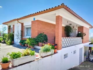 Maison dans Lli dAmunt. Casa can salgot 360500