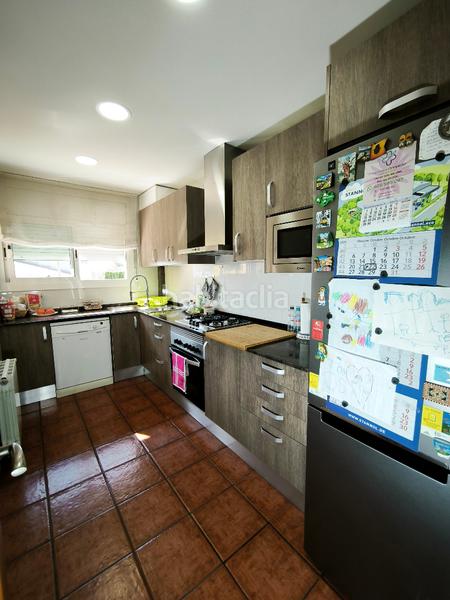 Foto e89f6cfb-ae67-43b8-a9e8-9de160234d9c. Haus mit kamin heizung parking in Lliçà d´Amunt