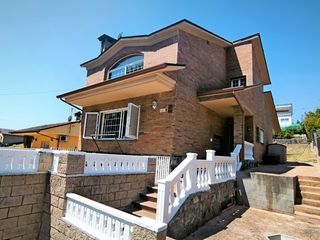 Chalet in Lliçà d´Amunt. Can salgot 460.000