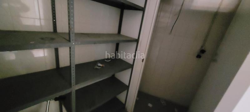 Foto 5d3f79cb-42c3-426f-a785-bd5720896a42. Lloguer local comercial a Llatí Santa Coloma de Gramenet