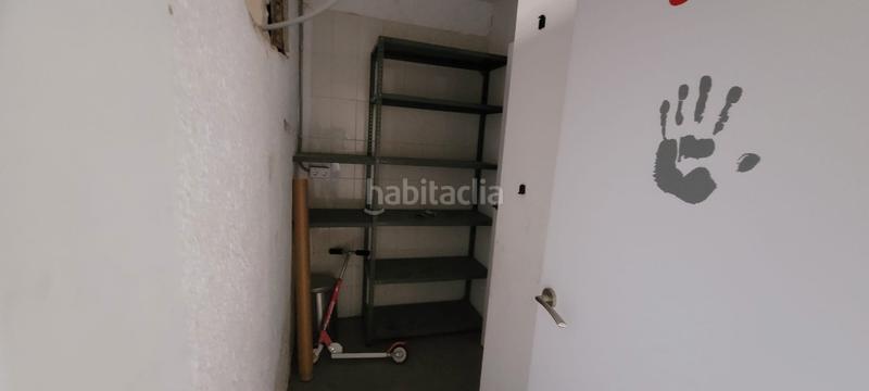 Foto bc5461bc-1799-43af-9494-99d909b17893. Lloguer local comercial a Llatí Santa Coloma de Gramenet
