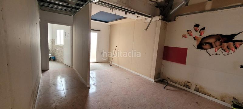 Foto 2c216710-c38e-4775-b036-fd77ad819473. Location local commercial dans Llatí Santa Coloma de Gramenet